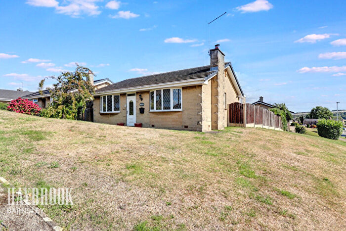 2 Bedroom Detached Bungalow For Sale In Primrose Way, Hoyland, S74