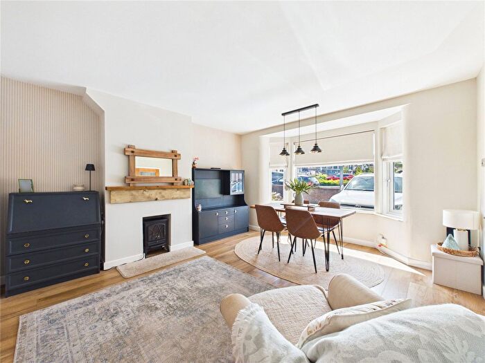 3 Bedroom Semi-Detached House For Sale In Alma Road, Kingswood, Bristol, BS15