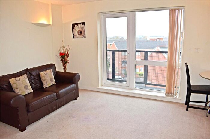 1 Bedroom Flat To Rent In Stockport Road, Grove Village, Manchester, M13