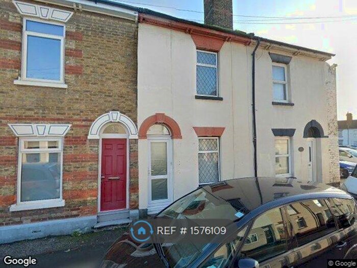 2 Bedroom Terraced House To Rent In South Eastern Road, Rochester, ME2