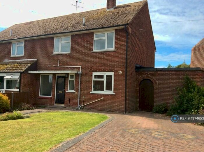 3 Bedroom Semi-Detached House To Rent In Grantham Avenue, Deal, CT14