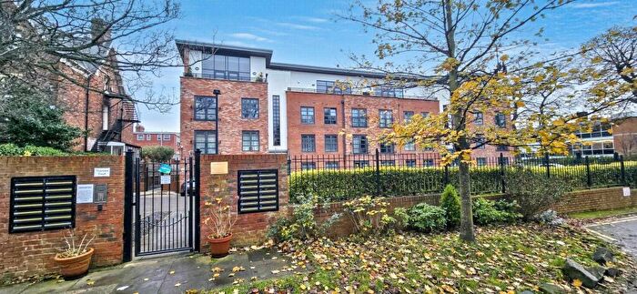 2 Bedroom Apartment To Rent In Thornhill Park, Ashbrooke, Sunderland, Tyne And Wear, SR2