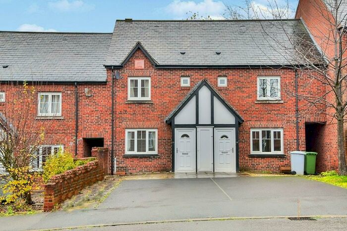 2 Bedroom Terraced House To Rent In Eastgate, Macclesfield, Cheshire, SK10