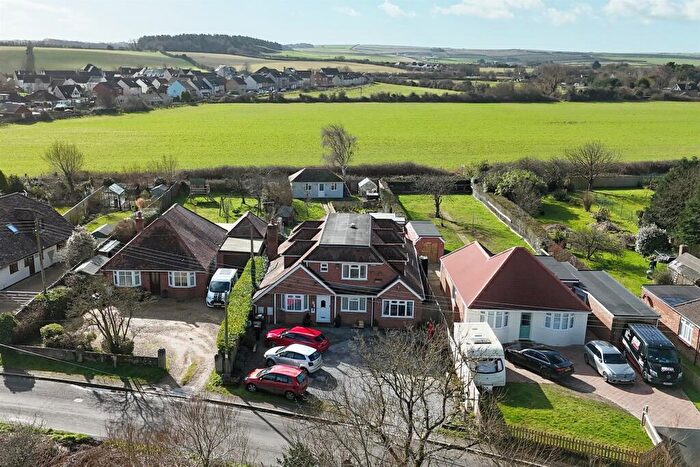 7 Bedroom Detached House For Sale In East Burton, BH20
