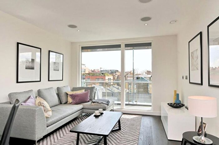 2 Bedroom Flat For Sale In Gatliff Road, London, SW1W