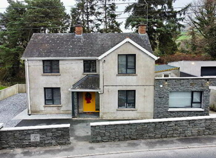 4 Bedroom Detached House For Sale In Newtown Road, Newry, BT35