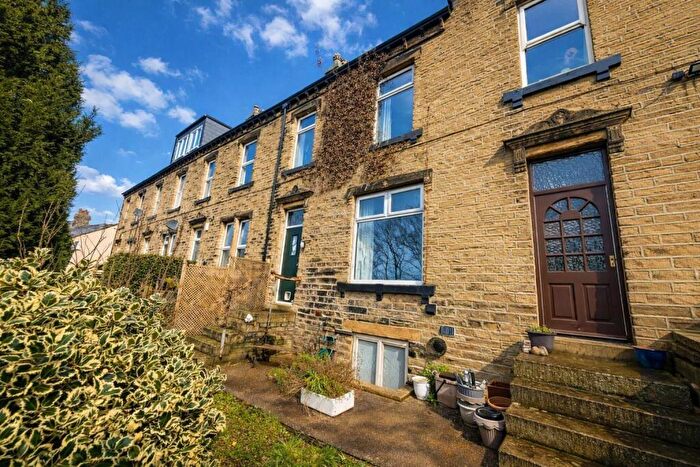 3 Bedroom Terraced House For Sale In Springfield Terrace, Hipperholme, Halifax, HX3