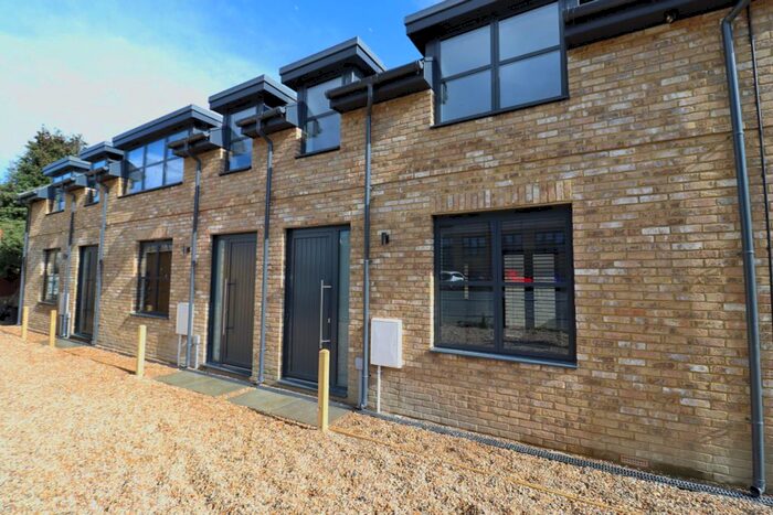 2 Bedroom Terraced House To Rent In Colemans Yard, Ramsgate, CT11