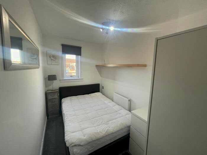 1 Bedroom Flat To Rent In South Scotstoun, South Queensferry, EH30