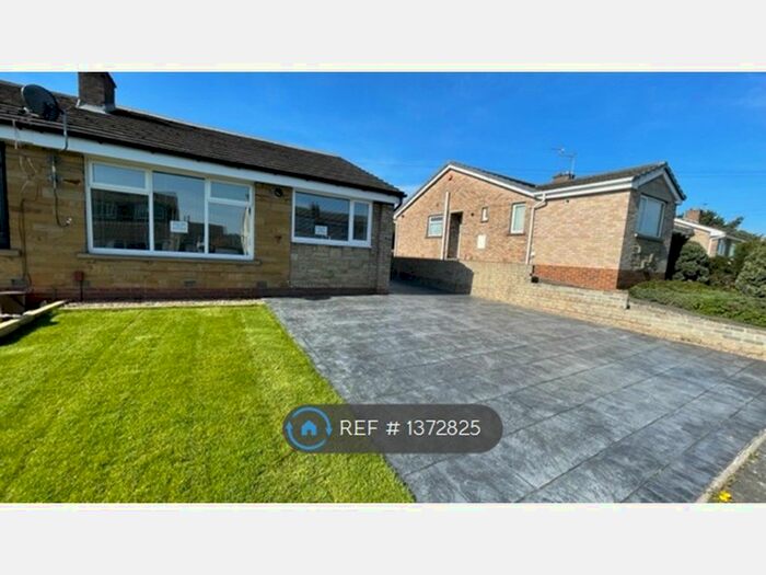 2 Bedroom Bungalow To Rent In Danebury Road, Brighouse, HD6