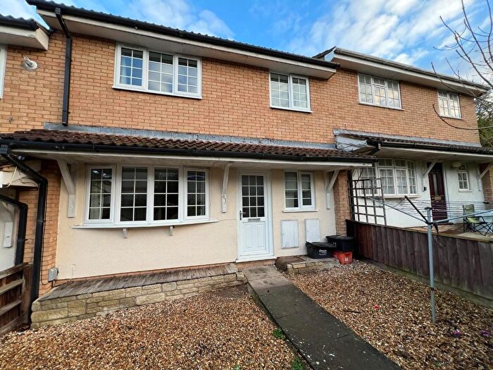 2 Bedroom Terraced House To Rent In Hylder Close, Swindon, SN2