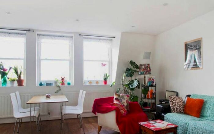 2 Bedroom Flat To Rent In Ferndale Road, Brixton, SW9