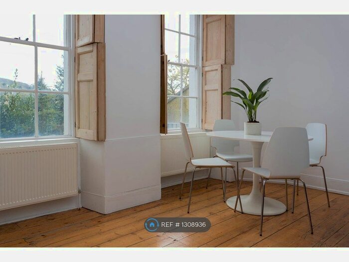 2 Bedroom Flat To Rent In Grosvenor Place, Bath BA1