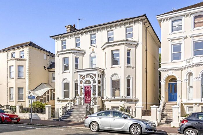 House For Sale In Spencer Road, Eastbourne, BN21