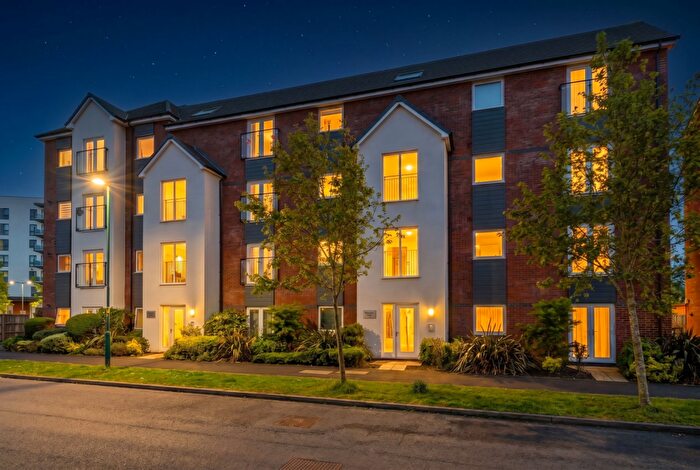 2 Bedroom Apartment For Sale In Armstrong Court, Victoria Crescent, Shirley, B90