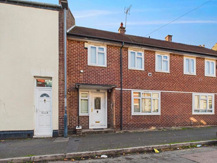 3 Bedroom Terraced House For Sale In Madeley Street, Normanton, DE23