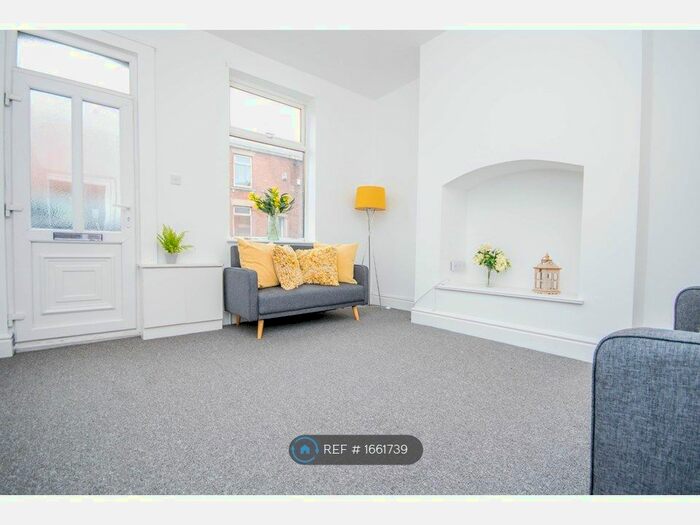 3 Bedroom Terraced House To Rent In Livesey Branch Road, Blackburn, BB2