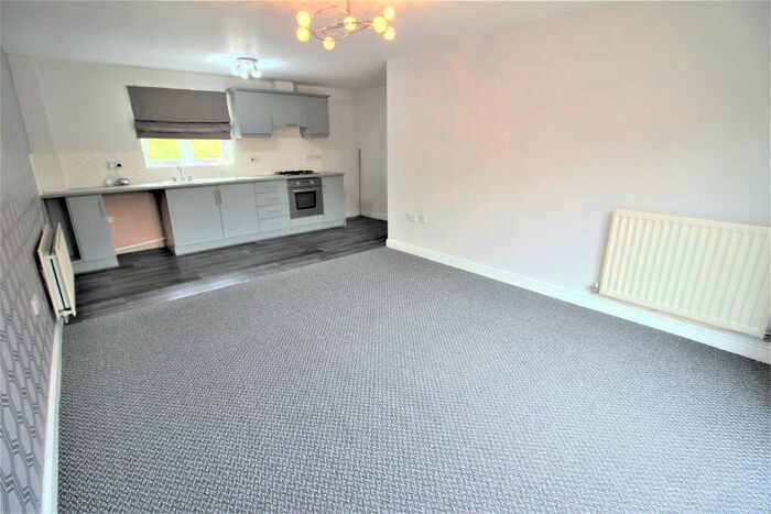 2 Bedroom Flat To Rent In Valley Mill Lane, Bury, BL9