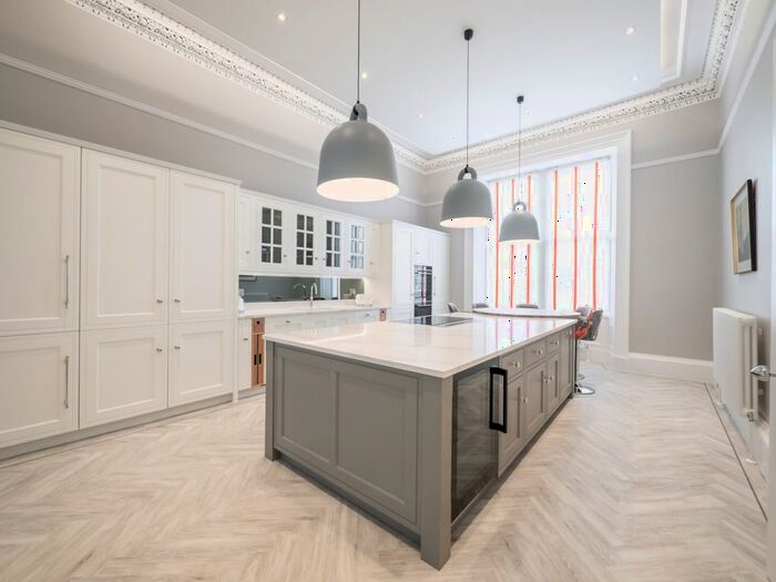 4 Bedroom Flat To Rent In Belgrave Crescent, Edinburgh, EH4