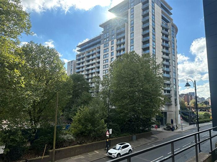 2 Bedroom Flat For Sale In Holliday Street, Birmingham, West Midlands, B1