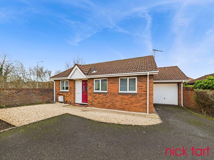 2 Bedroom Bungalow To Rent In Ainsdale Drive, Telford, TF2