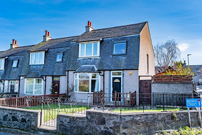 3 Bedroom End Terrace House For Sale In Brown Street, Aberdeen, AB24