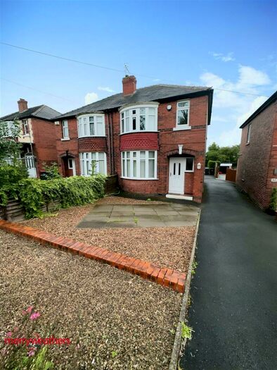 3 Bedroom Semi-Detached House To Rent In Upper Wortley Road, Rotherham, S61