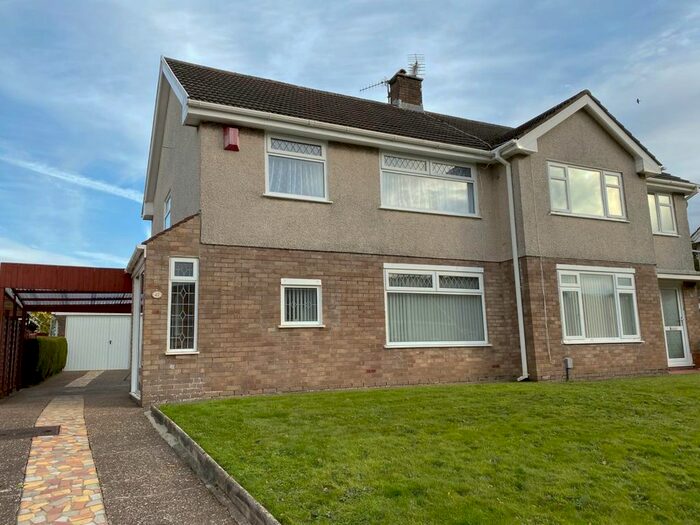 3 Bedroom Semi-Detached House To Rent In Gwerneinon Road, Derwen Fawr, Sketty, Swansea, SA2