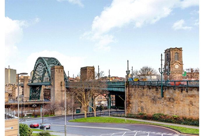 2 Bedroom Flat For Sale In Curzon Place, Gateshead, Newcastle Upon Tyne, NE8