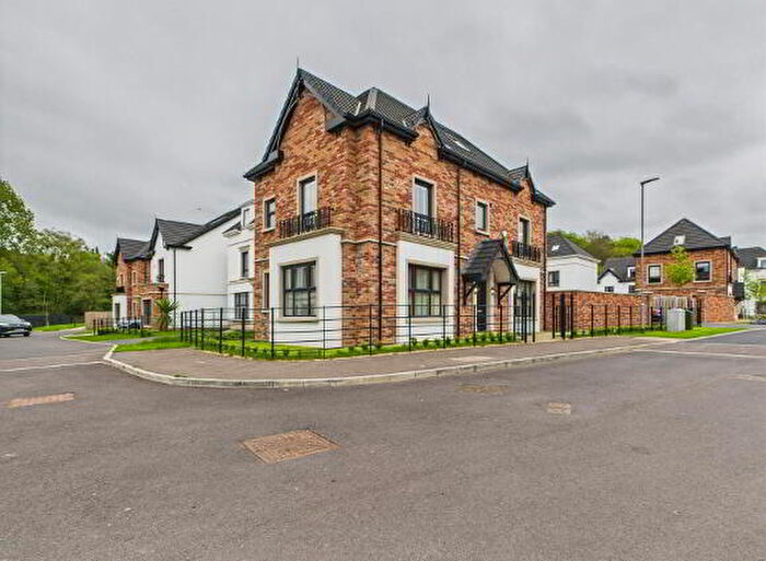 4 Bedroom Detached House For Sale In Castlehill Wood, Belfast, BT4