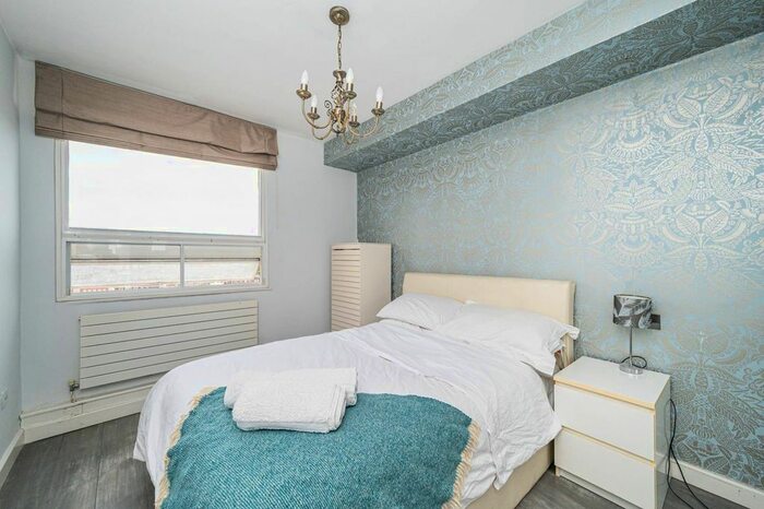 2 Bedroom Flat To Rent In Harrowby Street, Marylebone, London, W1H