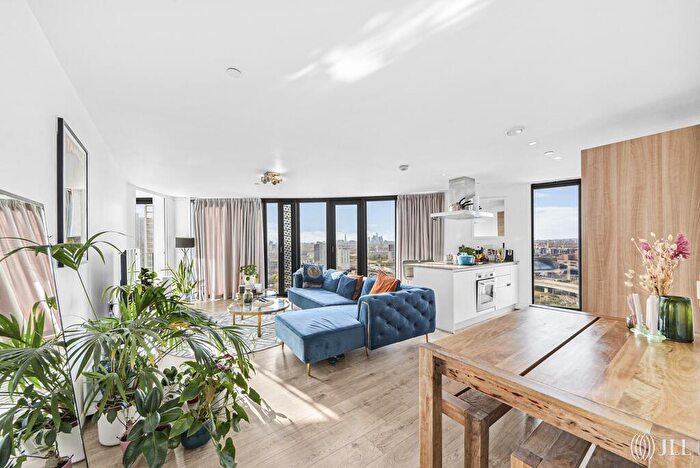 2 Bedroom Apartment For Sale In Unex Tower, Station Street, London, E15