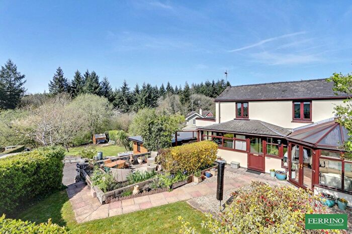 4 Bedroom Property For Sale In ( Bed Annex And Large Garden), Primrose Hill, Lydney, Gloucestershire., GL15