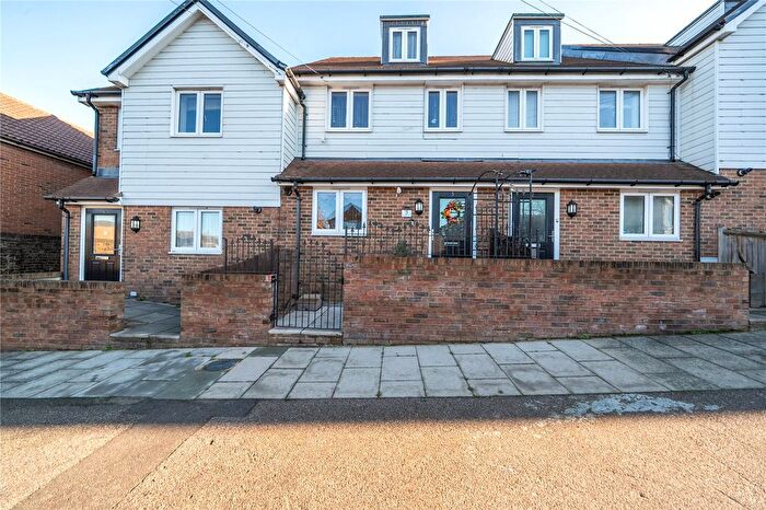 3 Bedroom Terraced House For Sale In High Street, Milton Regis, Sittingbourne, Kent, ME10