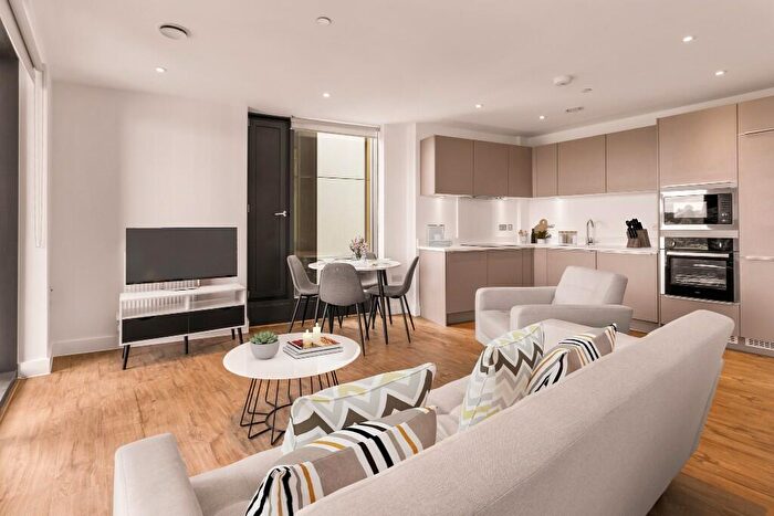 1 Bedroom Apartment To Rent In Station Road, London, SE13