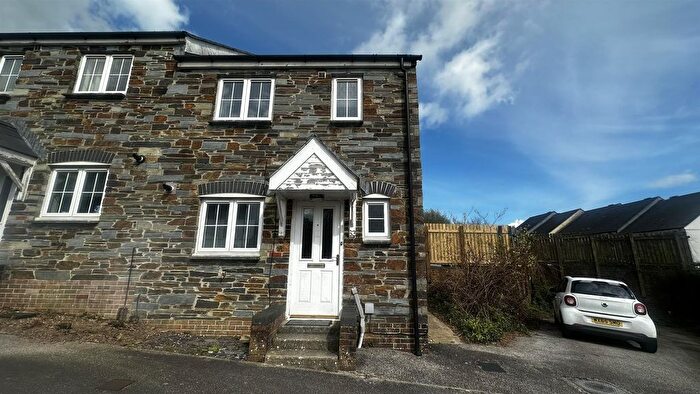 3 Bedroom Semi Detached House To Rent In Helman Tor View, Bodmin, PL31