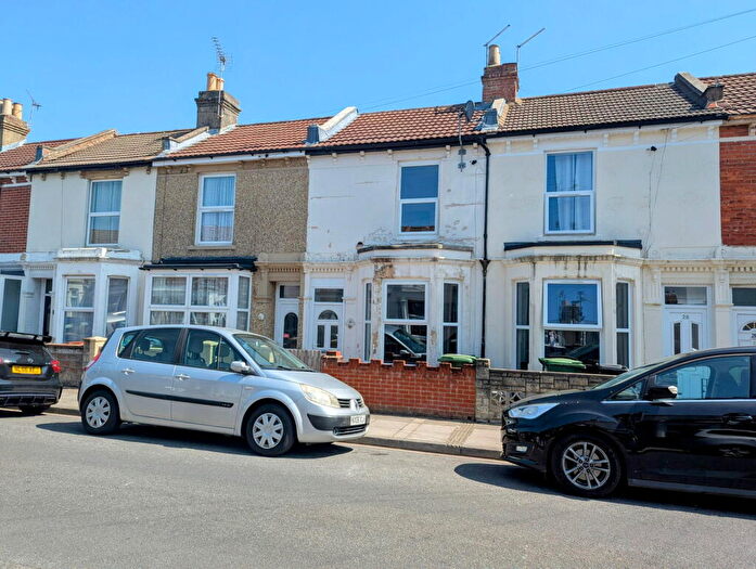 2 Bedroom Terraced House For Sale In Byron Road, Portsmouth, PO2