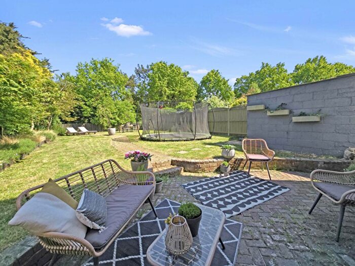 4 Bedroom Detached House For Sale In The Street, Preston, CT3