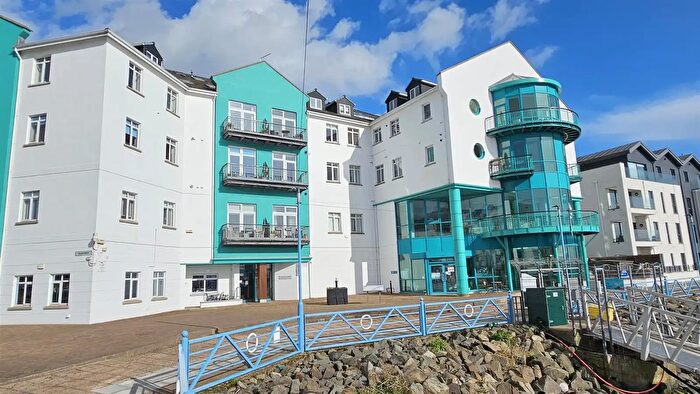 3 Bedroom Duplex Apartments For Sale In Quayside, Carrickfergus, BT38
