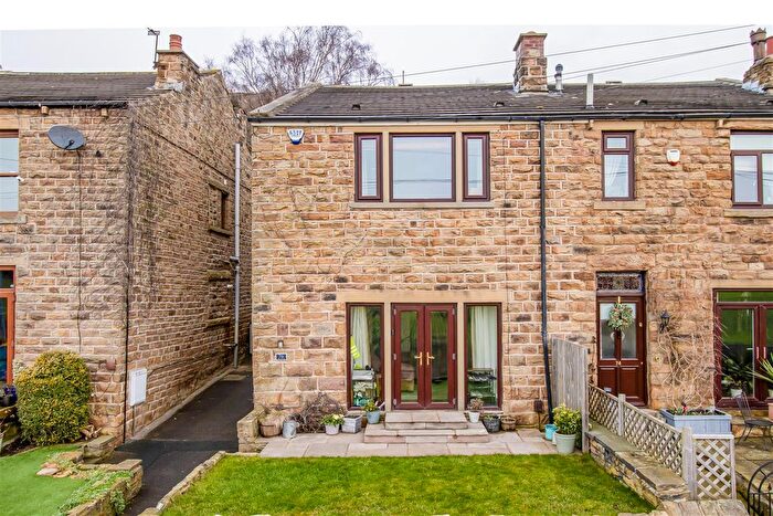 2 Bedroom Semi-Detached House For Sale In Low Road, Thornhill, Dewsbury, WF12