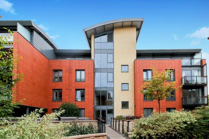 2 Bedroom Apartment To Rent In The Stream Edge, City Centre, OX1