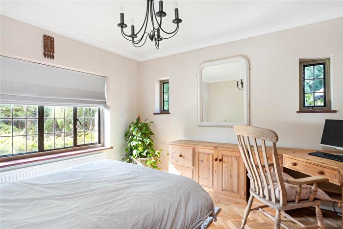 3 Bedroom Bungalow For Sale In Warren Road, Guildford, Surrey, GU1
