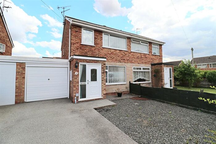 3 Bedroom Semi Detached House For Sale In Croft View, Market Weighton, York, YO43