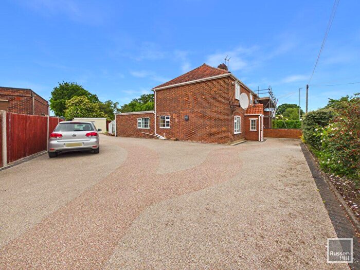 4 Bedroom Semi Detached House For Sale In Middletons Lane, Hellesdon, NR6