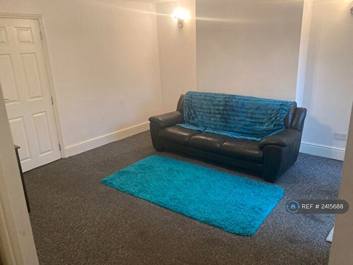 2 Bedroom Flat To Rent In Bethel Road, Bristol, BS5