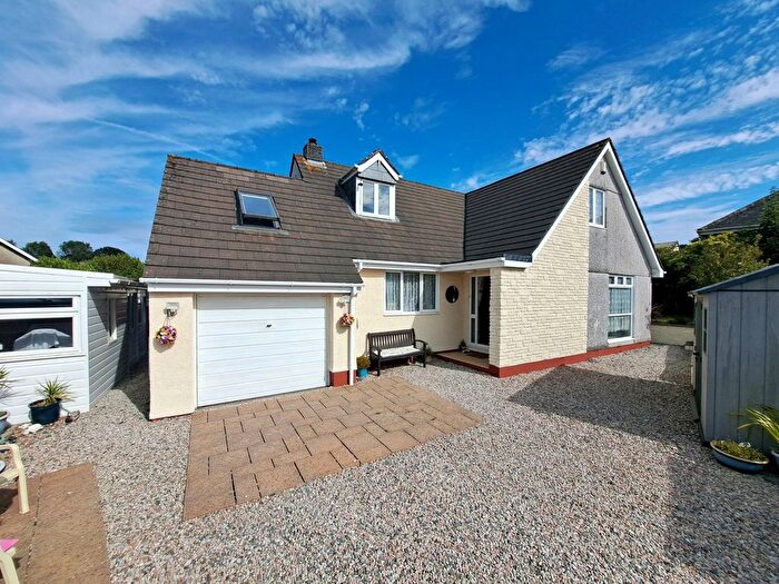 4 Bedroom Detached House For Sale In Sheep Fair Meadow, Callington, Cornwall, PL17