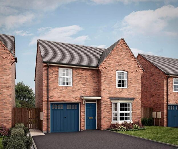 3 Bedroom Detached House For Sale In Priors Hall Park, NN17