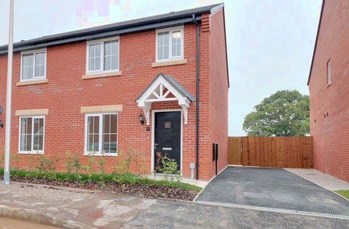 3 Bedroom Semi-Detached House To Rent In James Gibbon Drive, Stoneley Park, Crewe, CW1