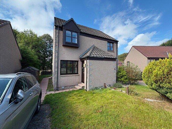 2 Bedroom Semi-Detached House To Rent In Kingswood Crescent, Kingswell, Aberdeen, AB15