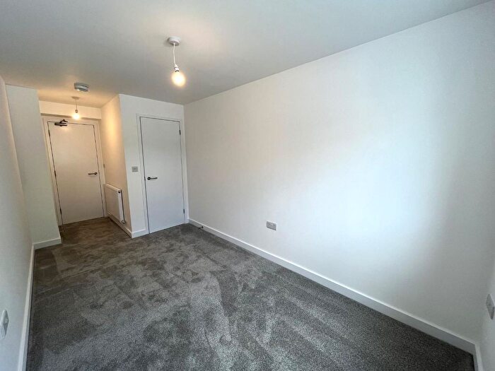 1 Bedroom Flat To Rent In Kings Avenue, Falmouth, TR11